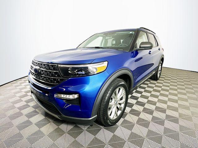 2021 ford explorer xlt