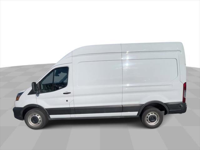 2020 ford transit-250 base