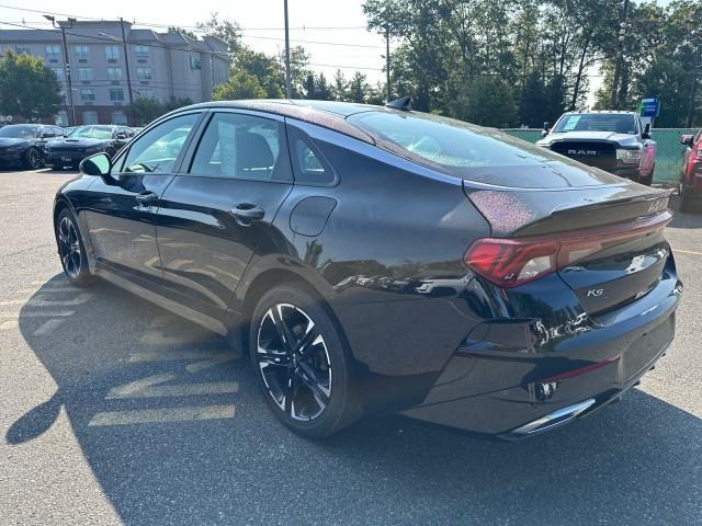 2022 kia k5 gt-line