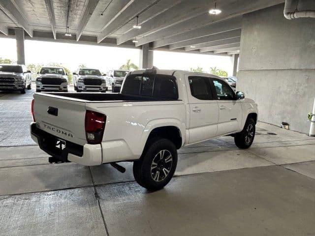 2019 toyota tacoma 2wd in hialeah, florida