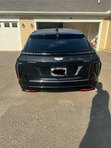 2024 cadillac lyriq luxury