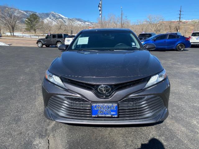 2020 toyota camry xle