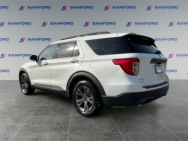 2021 ford explorer xlt