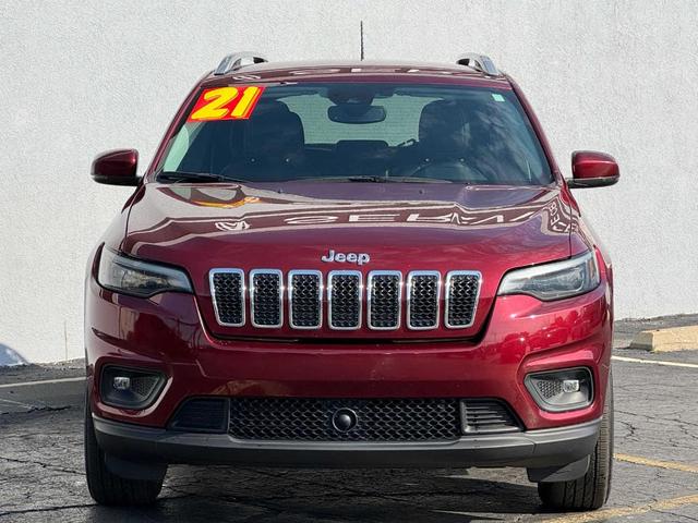 2021 jeep cherokee latitude lux