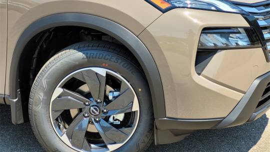 2024 Nissan Rogue