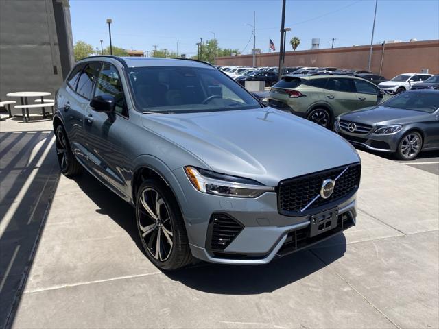 2022 volvo s60 recharge plug-in hybrid t8 r-design