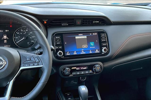 2024 nissan kicks sr