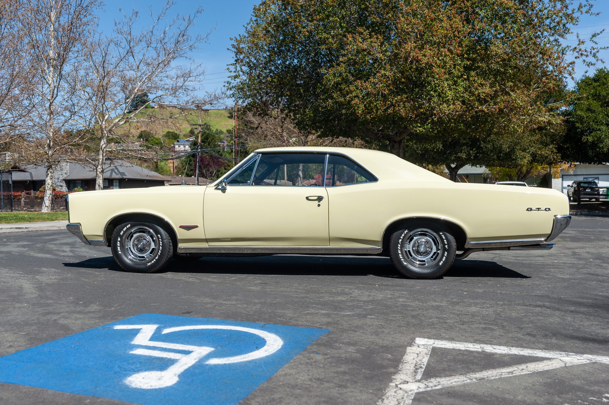 1966 pontiac gto hardtop