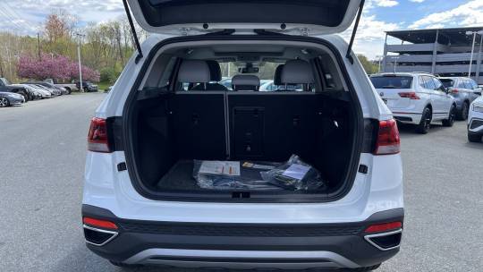 2024 Volkswagen se