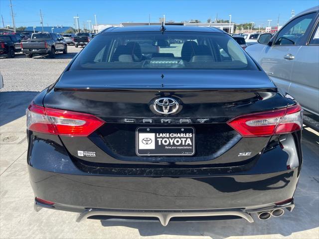 2019 toyota camry se