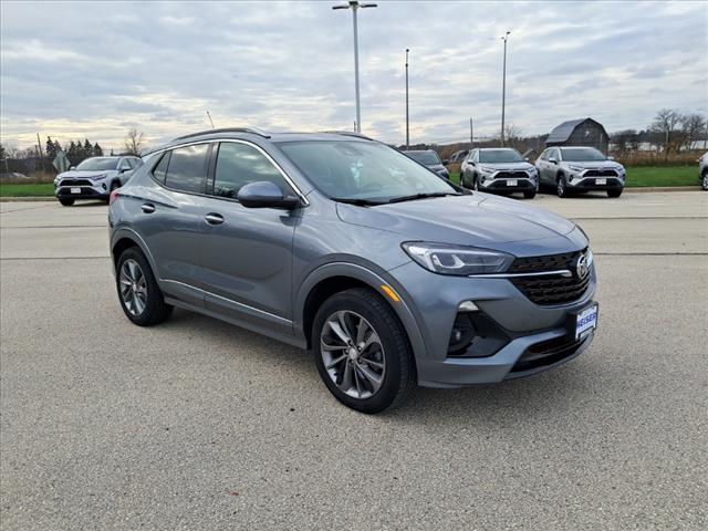 2022 buick encore gx essence