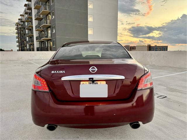 2013 nissan maxima s