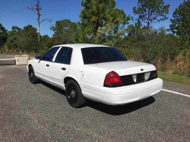2011 ford crown victoria in port richey, florida
