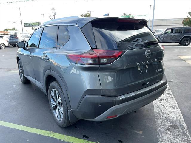 2021 nissan rogue sv