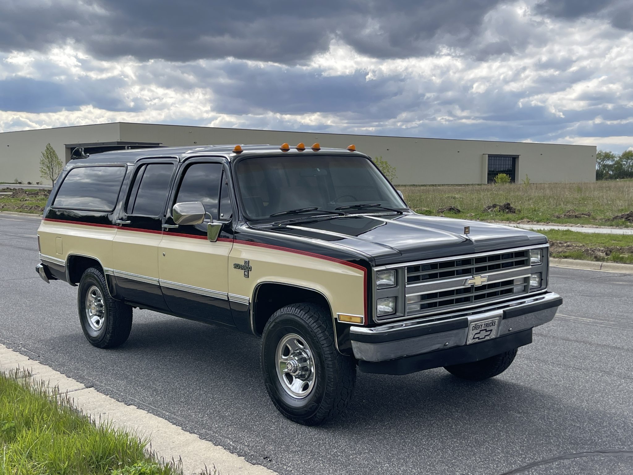 1987 chevrolet suburban 2500 silverado 4×4