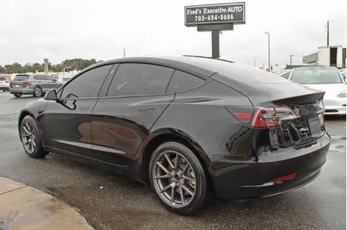 2022 tesla model 3 in chicago, illinois