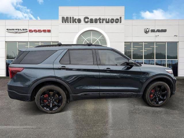 2022 ford explorer st in cincinnati, ohio