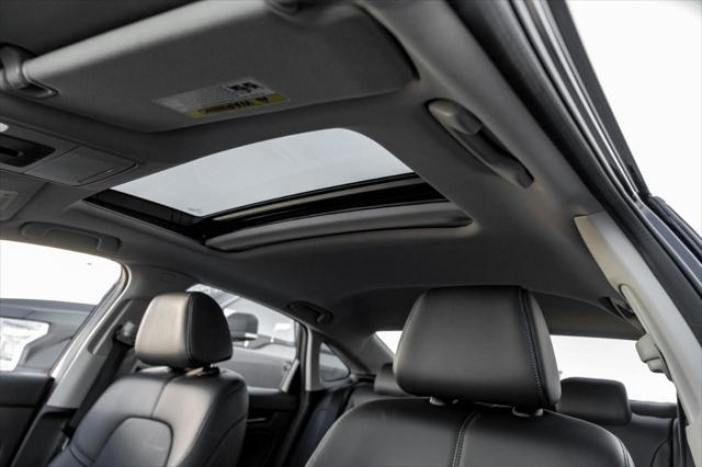 2022 honda civic touring