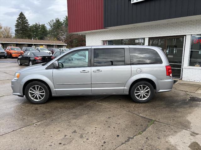 2015 dodge grand caravan avp/se