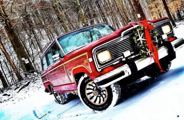 1983 jeep grand wagoneer limited only 93.5k miles -- in excellent condition