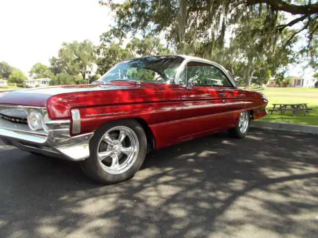 1961 oldsmobile bubble top 2 dr ht red 394 cu good condition
