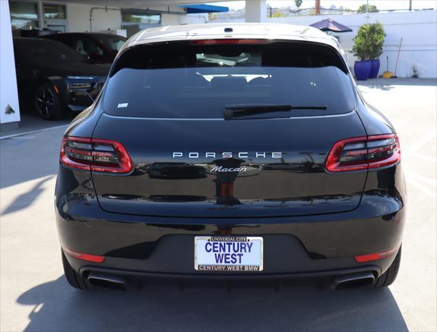 2017 porsche macan base