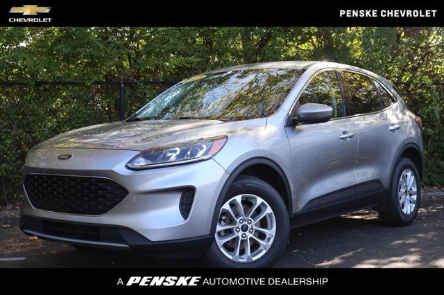 2021 ford escape se