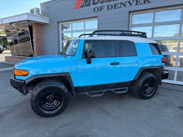 2014 toyota fj cruiser base