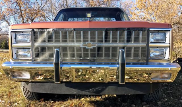1982 chevrolet silverado k10 4x4 9,797 actual original miles!!!!