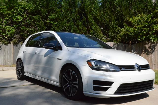 2015 volkswagen golf r 4-door