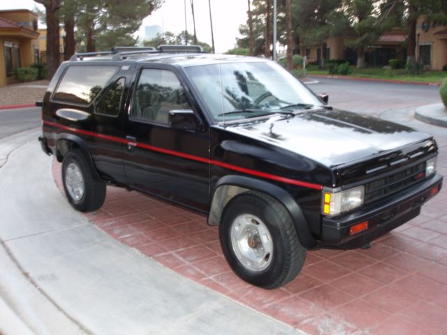 1989 nissan pathfider 2 door 4x4