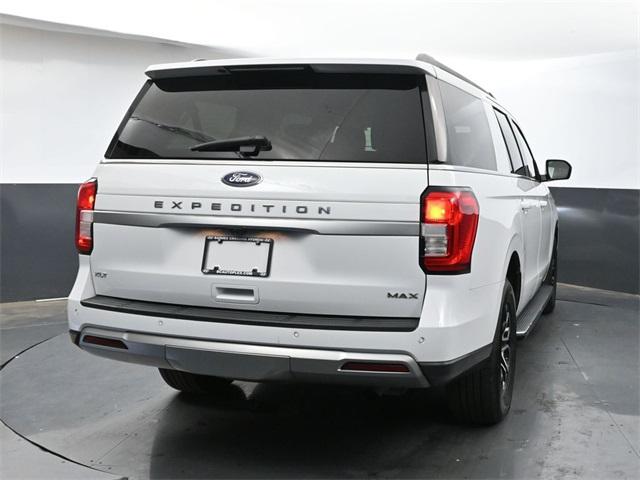 2022 ford expedition xlt max