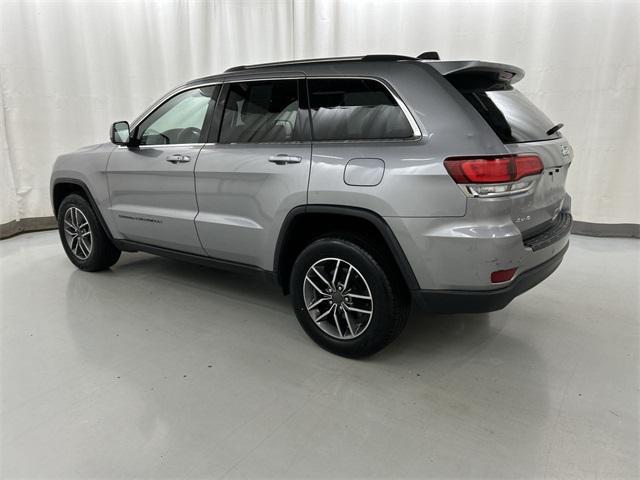 2020 jeep grand cherokee laredo