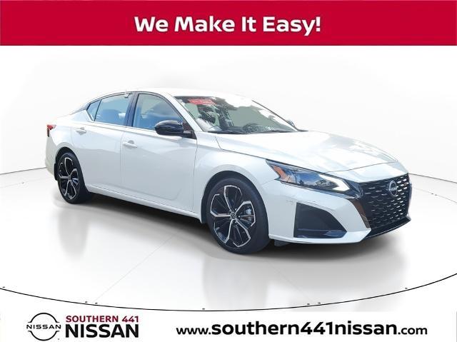 2023 nissan altima 2.5 sr