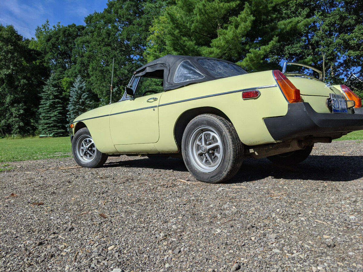 1977 mgb mg
