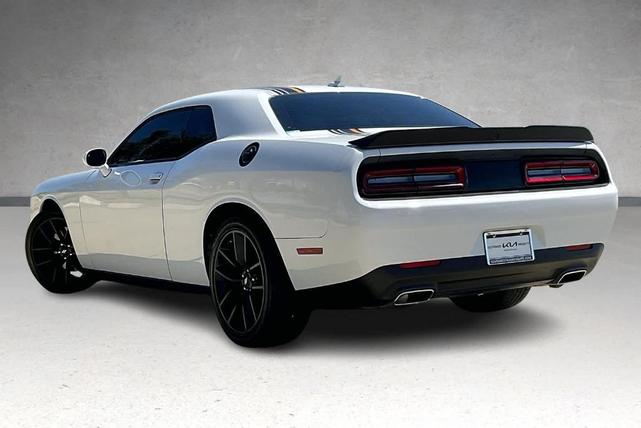 2023 dodge challenger gt