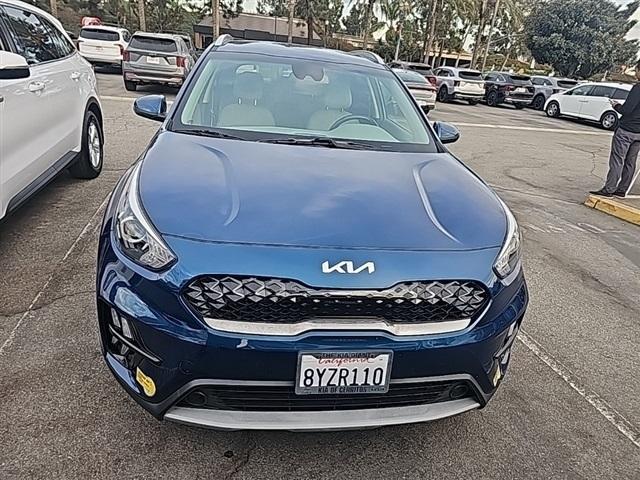 2022 kia niro plug-in hybrid lxs
