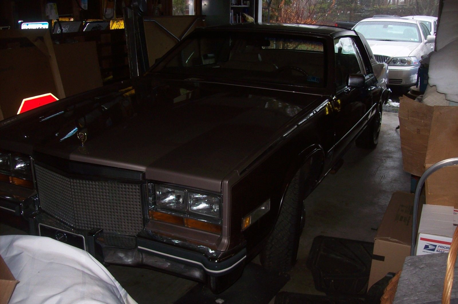 1981 cadillac eldorado biarritz coupe 2-door 6.0l