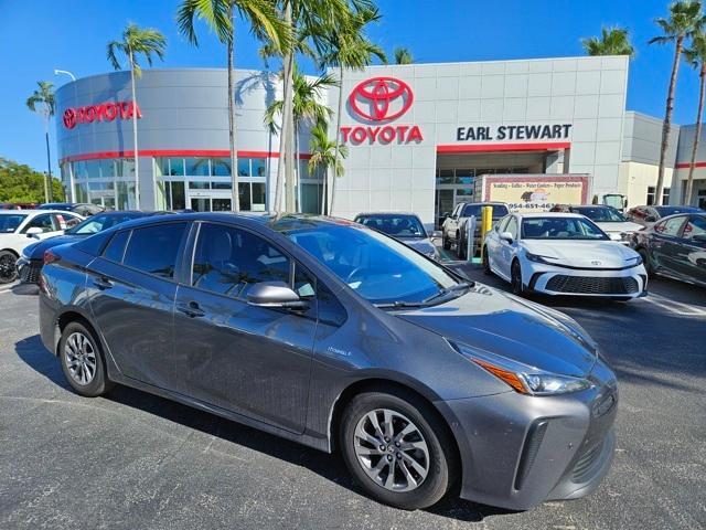 2020 toyota prius xle