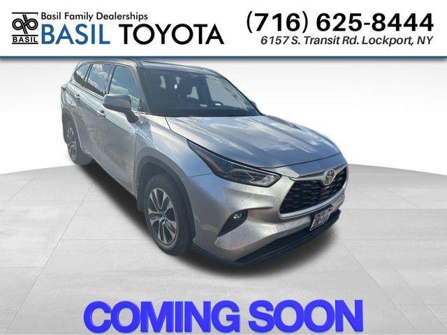 2022 toyota highlander xle