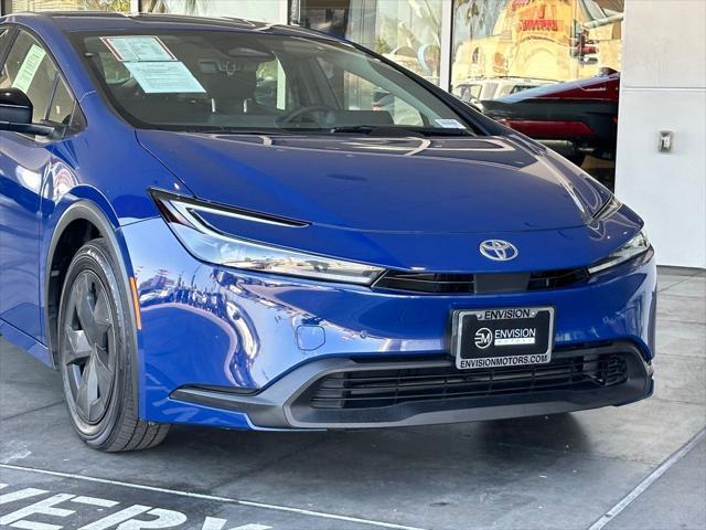 2023 toyota prius le