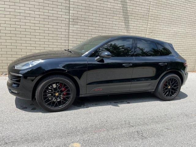 2017 porsche macan gts