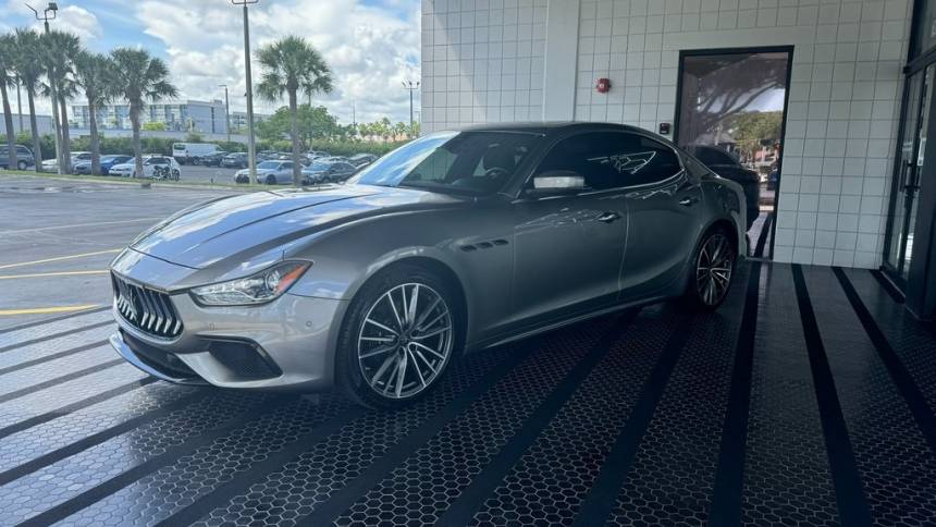 2020 maserati ghibli base