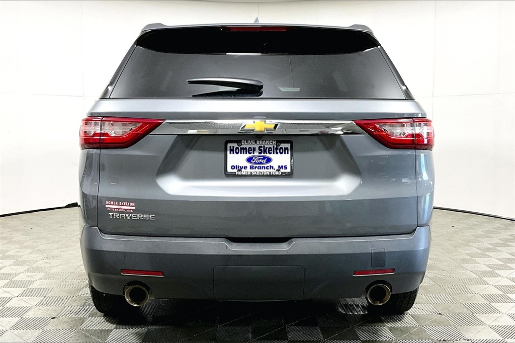 2019 chevrolet traverse ls