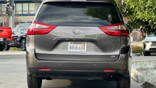 2020 Toyota Sienna