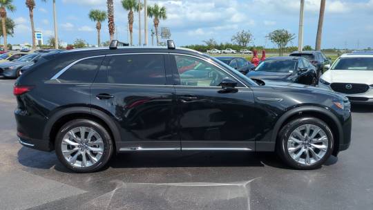 2024 Mazda CX-90