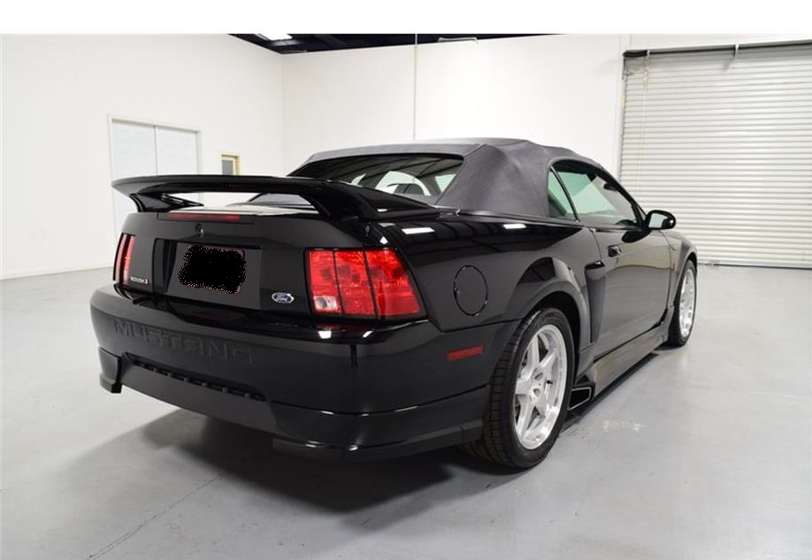 2001 ford mustang