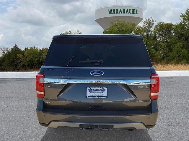 2020 ford expedition xlt