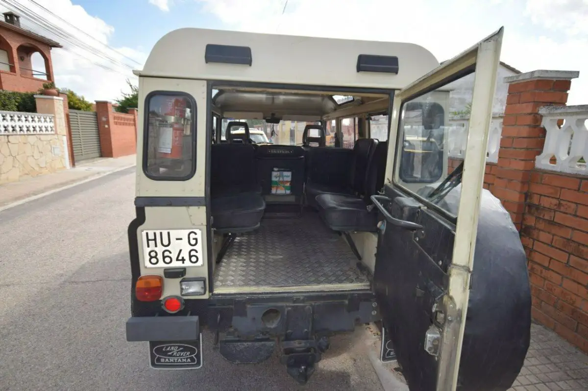 land rover diesel 109 (lhd) !!!!14k original miles!!! prepper's dream !