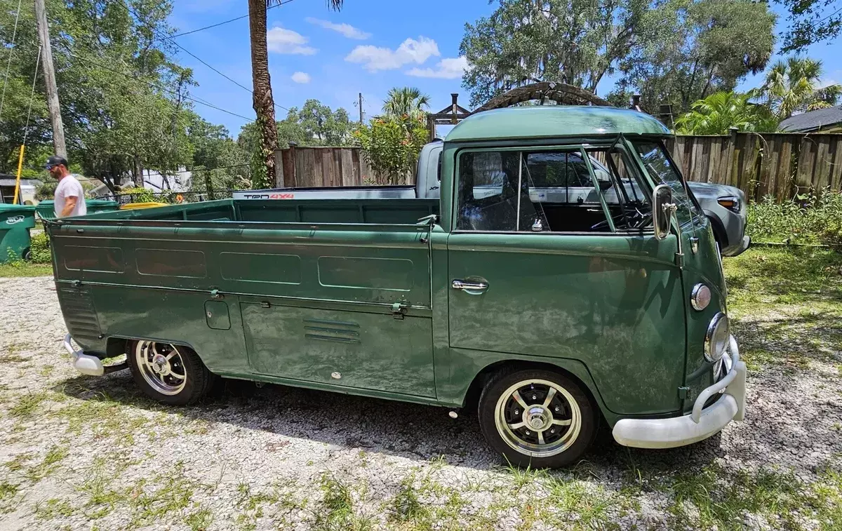 1965 volkswagen transporter green rwd manual